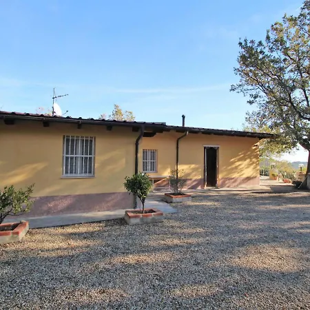 Locazione Turistica Arentino Casa vacanze *